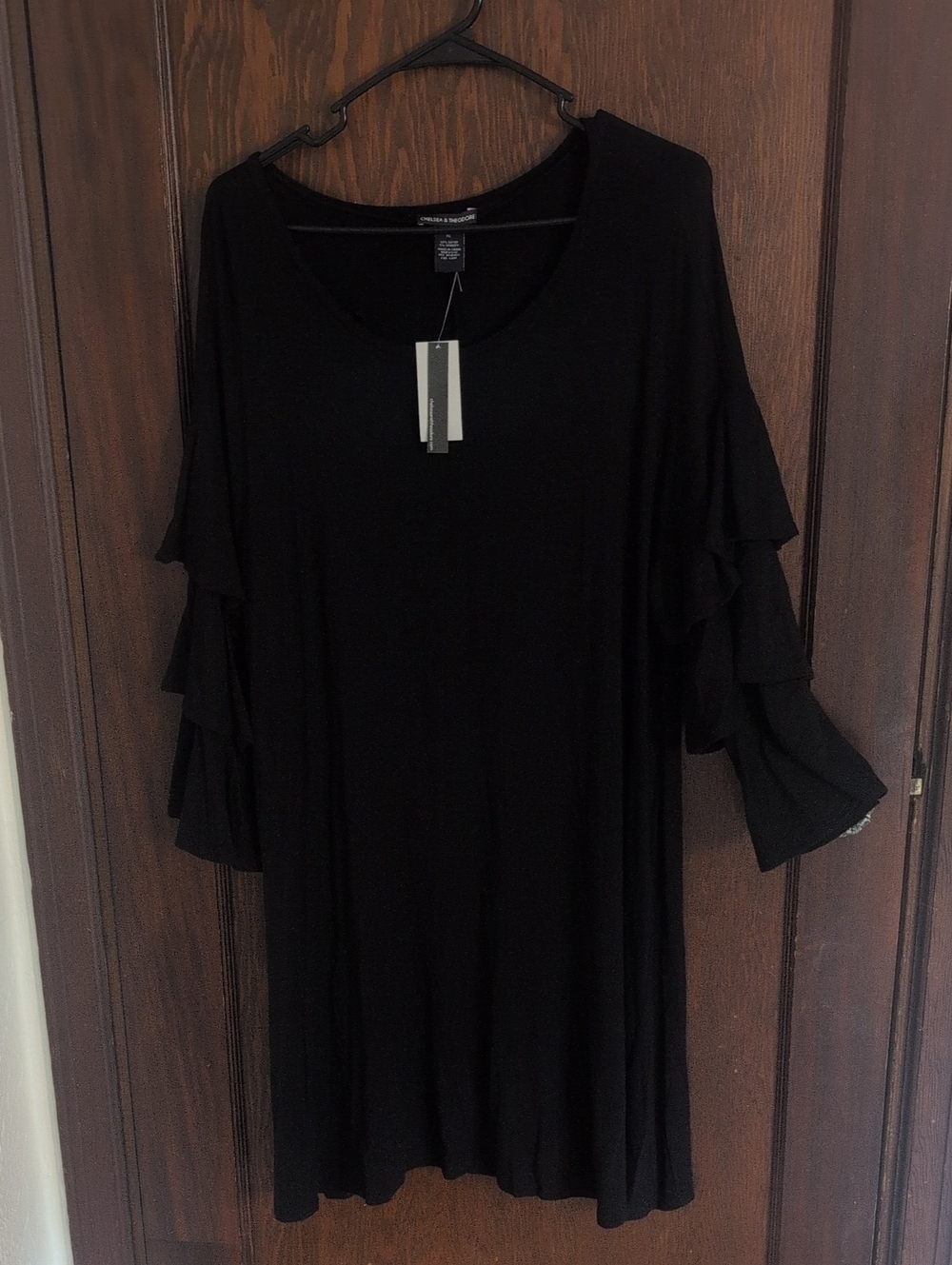 Chelsea & Theodore Black Ruffle Sleeve Tunic